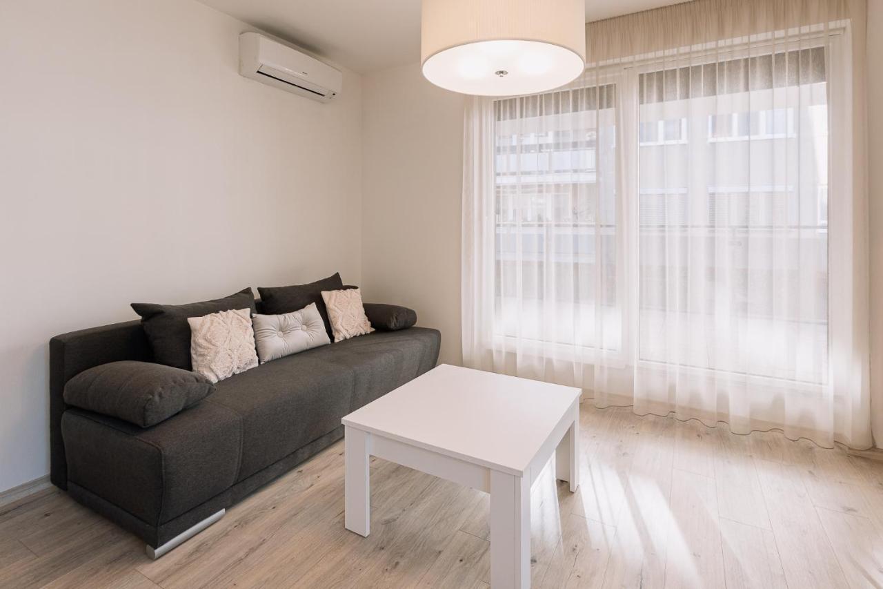 Skau 2 Old Town Family & Business Apartment 2 Floor Free Parking Μπρατισλάβα Εξωτερικό φωτογραφία