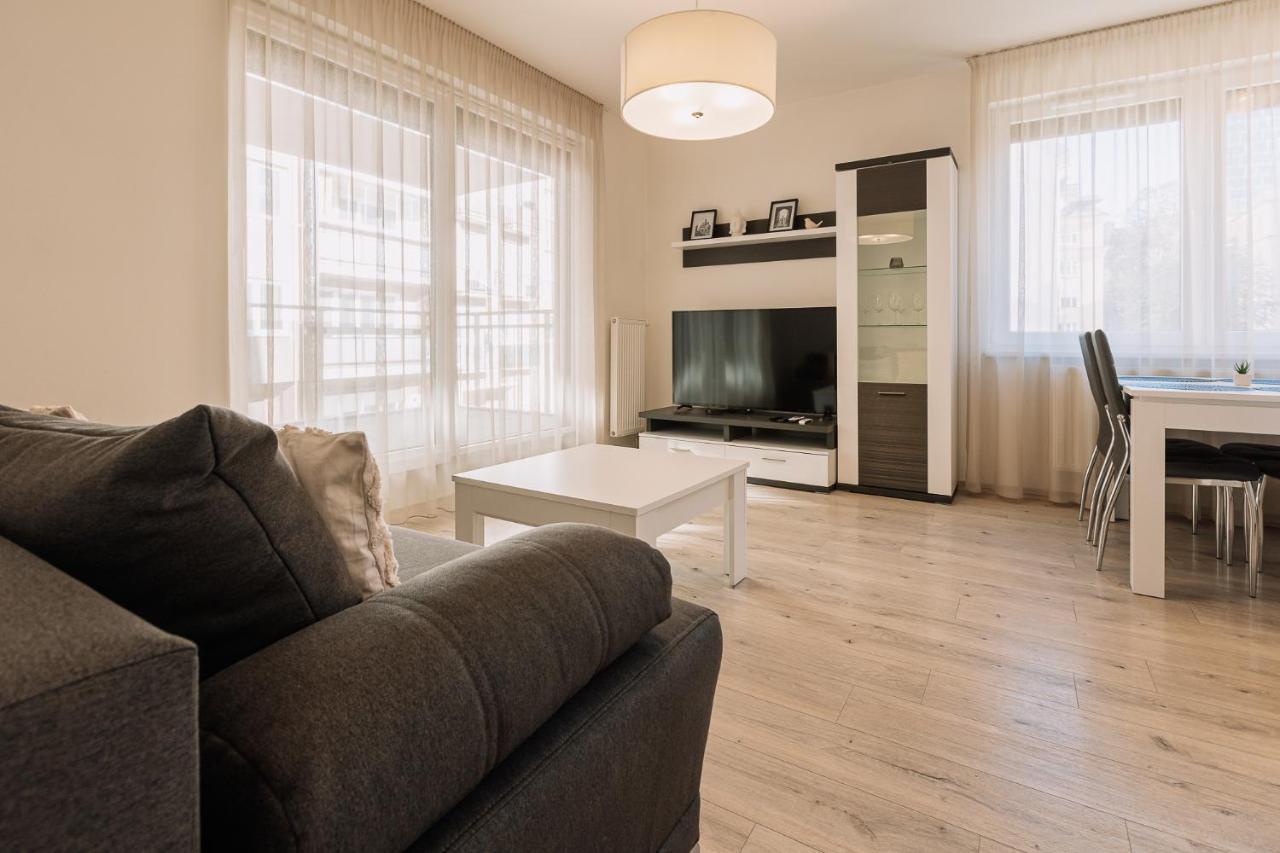 Skau 2 Old Town Family & Business Apartment 2 Floor Free Parking Μπρατισλάβα Εξωτερικό φωτογραφία
